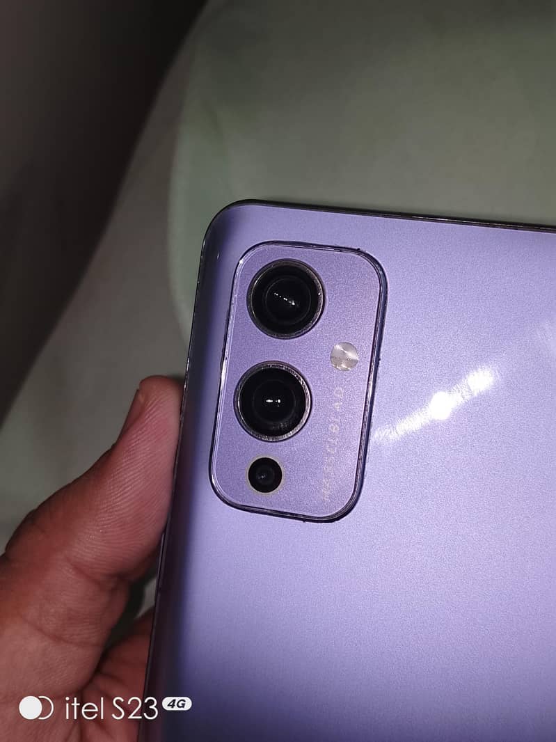 One Plus 9 5g 6