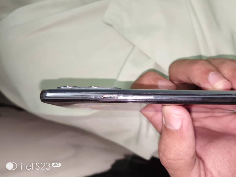 One Plus 9 5g 7