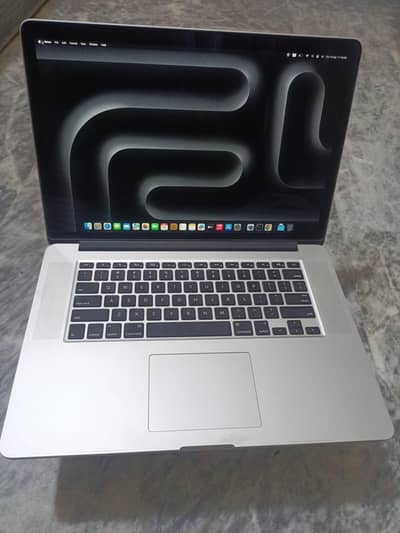 Macbook Pro 2015 16/256 15"Display 2Gb Graphic