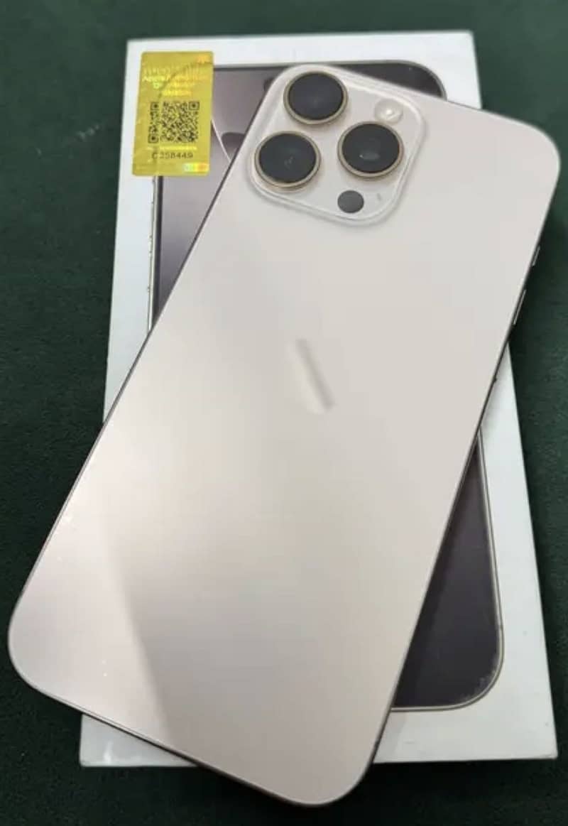 Apple iPhone 16 Pro Max 3