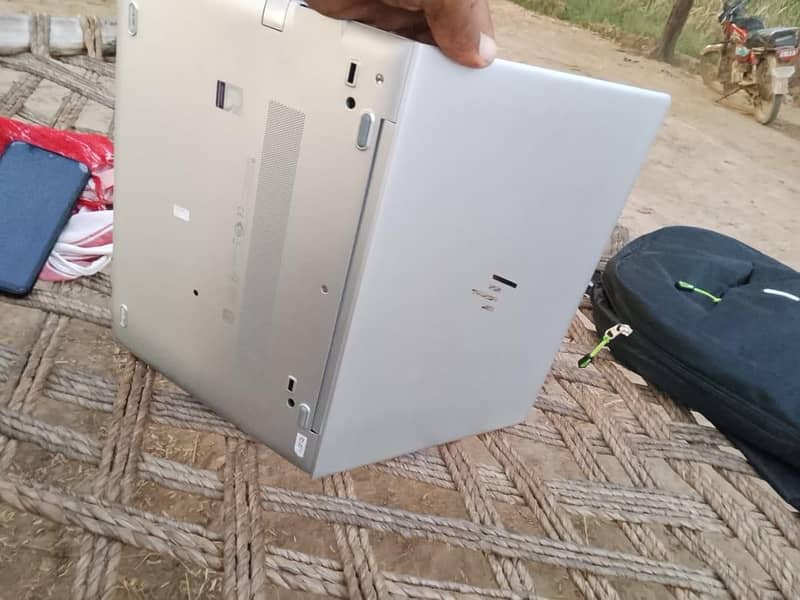 laptop 0