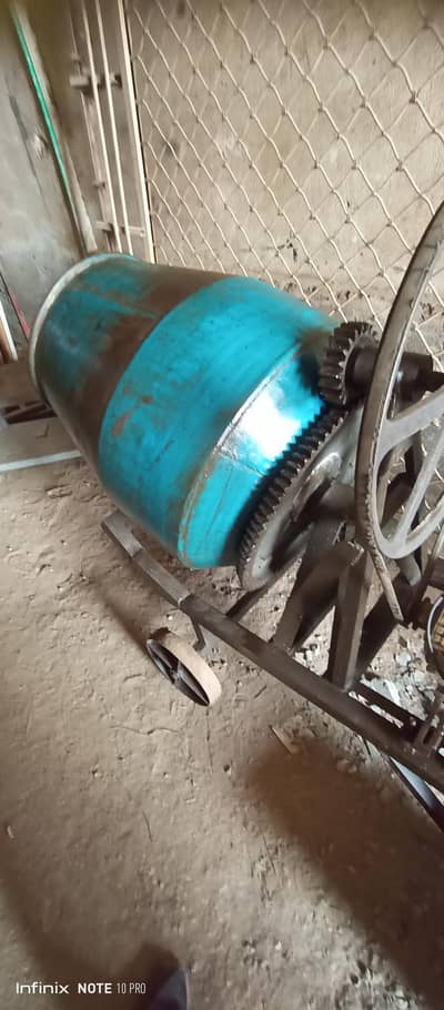 concrete mixer