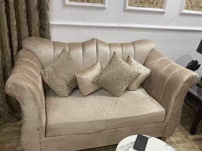 Urgent sofa for sale