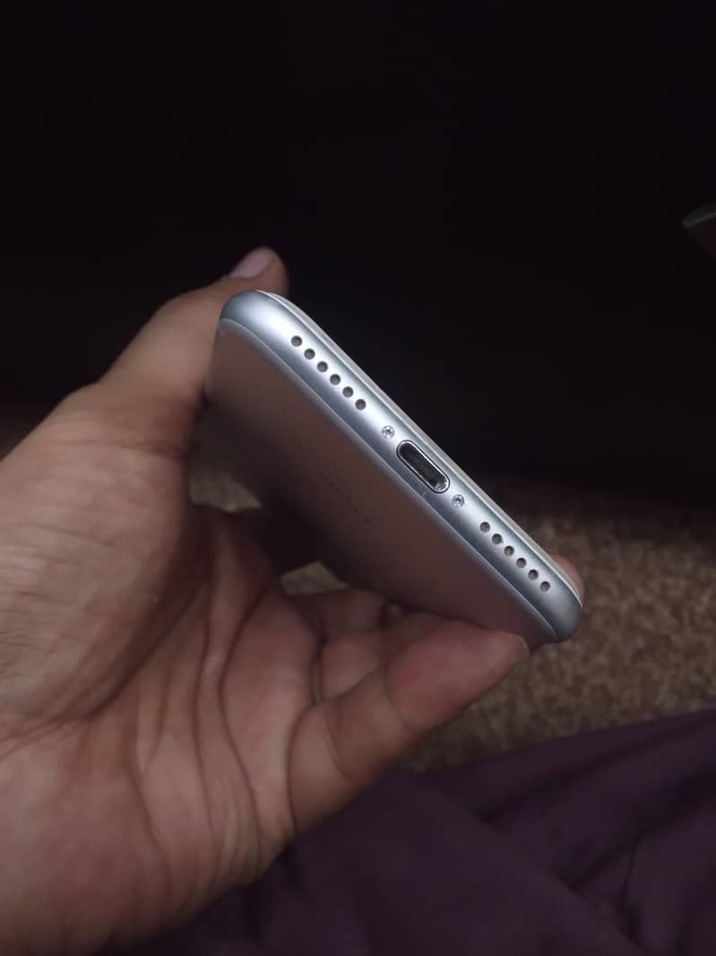 Apple iPhone 7 128 7