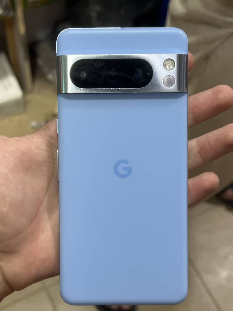 Google Pixel 8 Pro 0