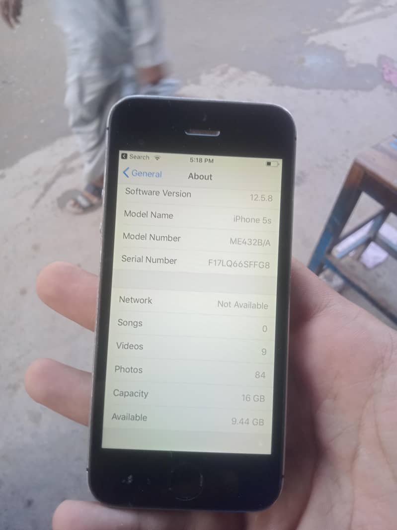Apple iPhone 5s 2