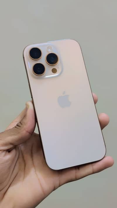 Apple iPhone 16 Pro