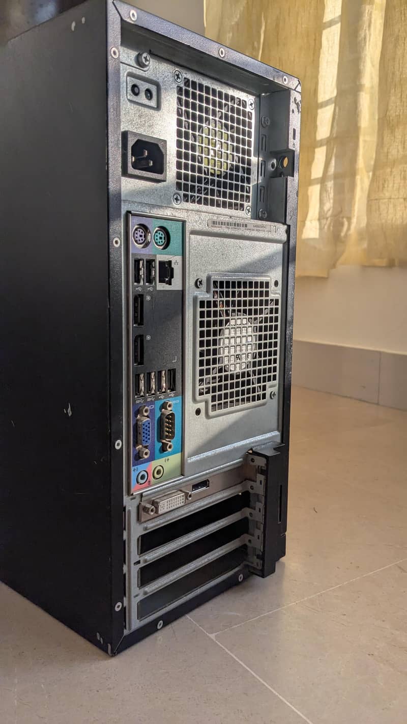 Dell Precision T1700 2