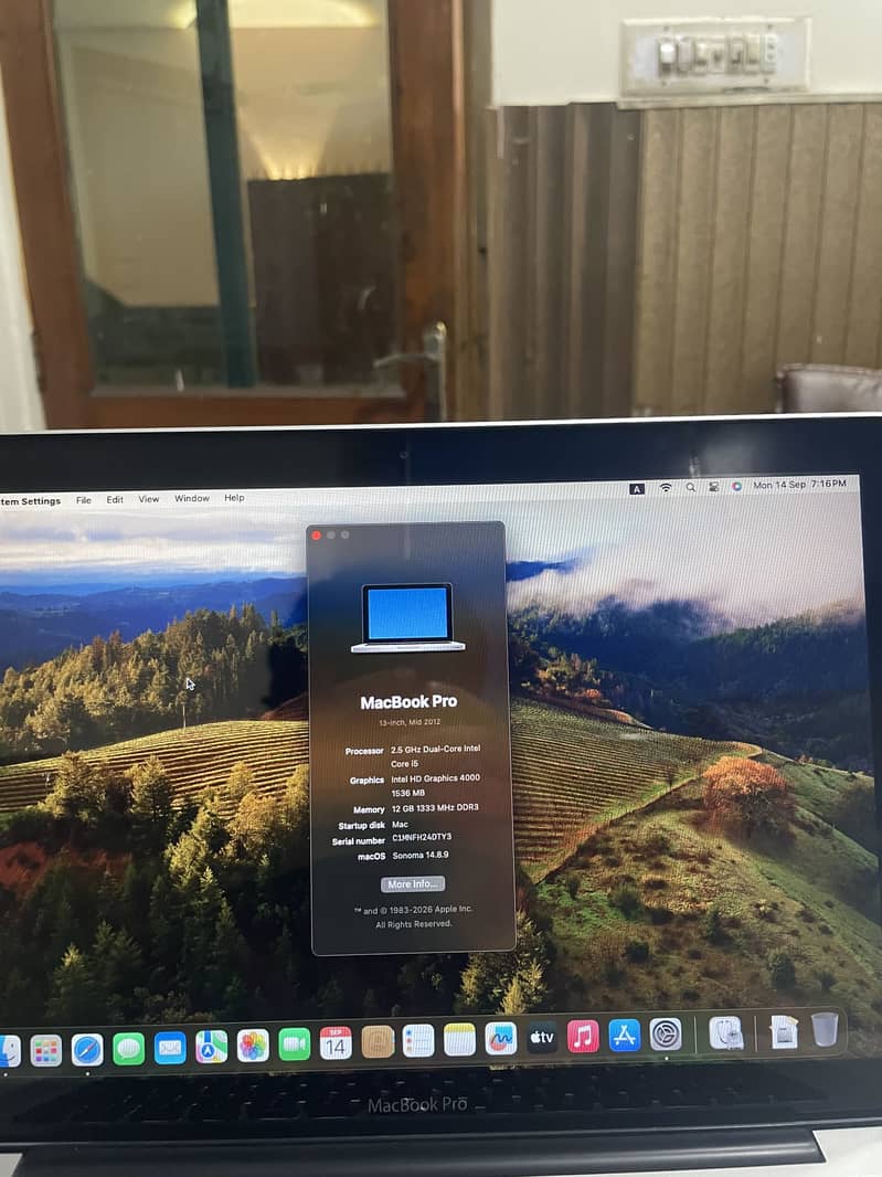 Apple MacBook Pro 2012 7