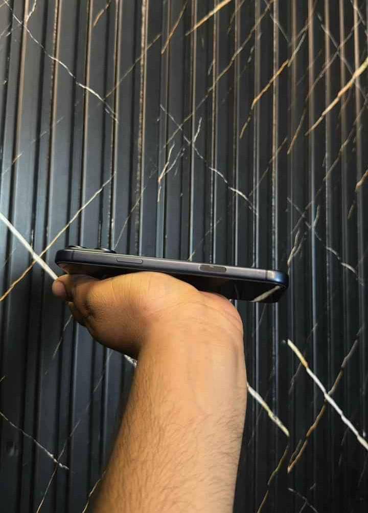 Apple iPhone 17 Pro Max 3