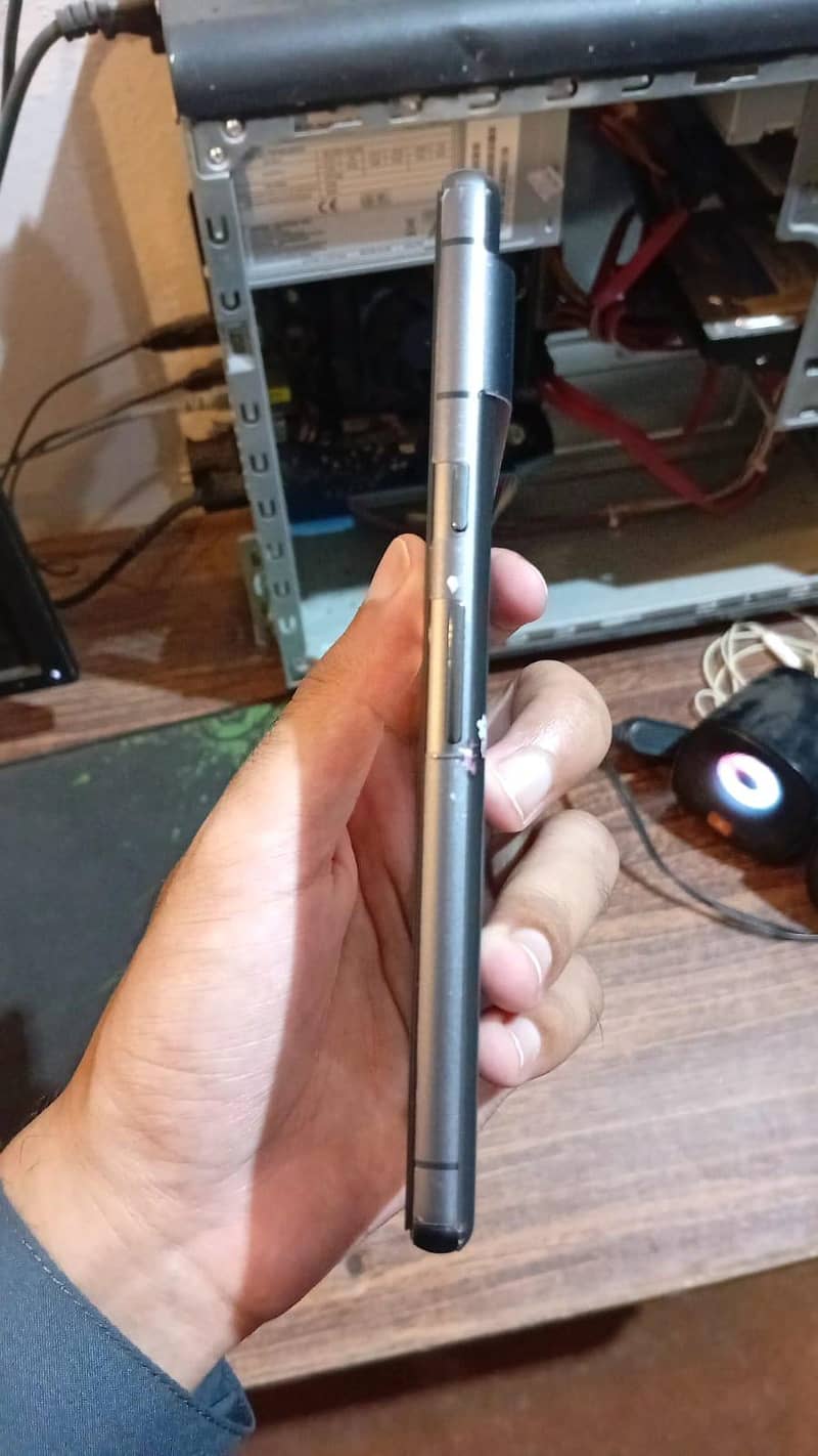 Google Pixel 7 5