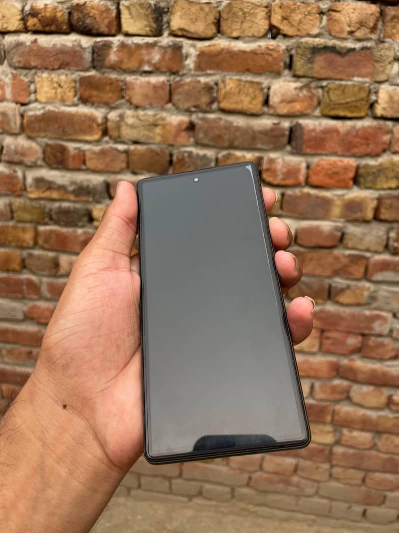 Google Pixel 6a 1