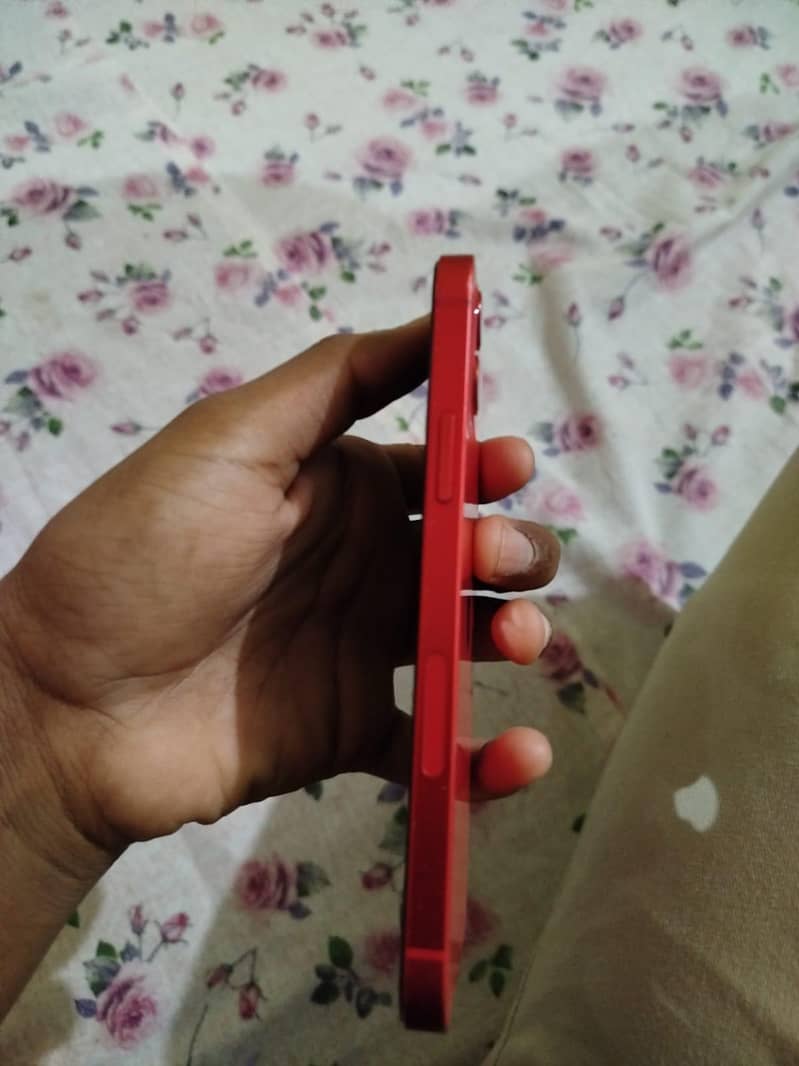 Apple iPhone 12 3