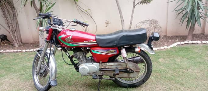 Cg 125 2013 model engine 100% ok conditions good