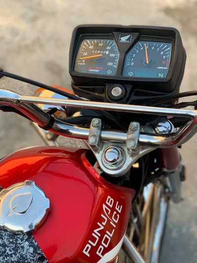 "Honda CG 125 2025 Model – Excellent Condition – For Sale"