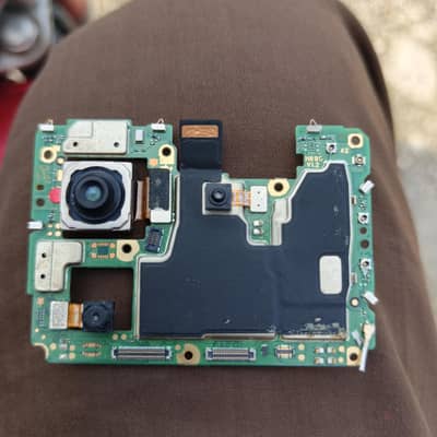 Infinix Note 40 For parts use available Board and cameras