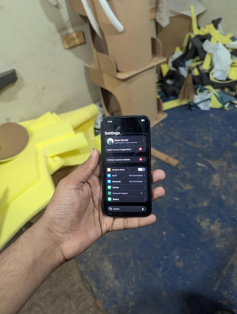 Apple iPhone 13 5