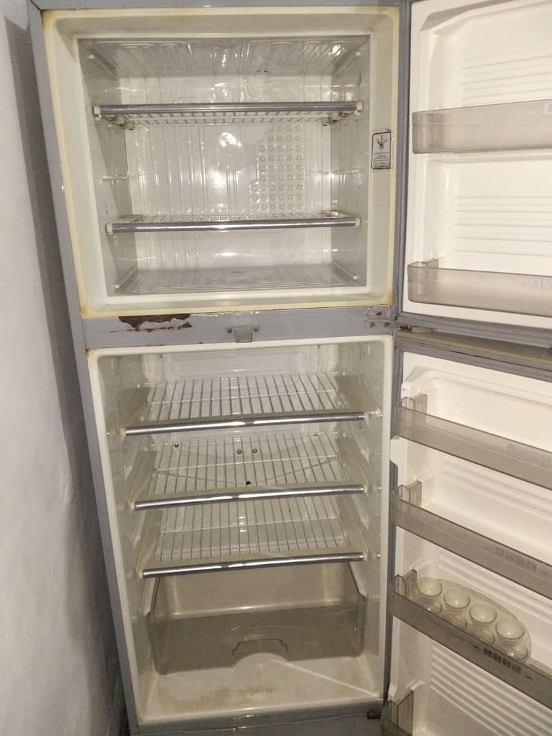 Dawlance refrigerator 2