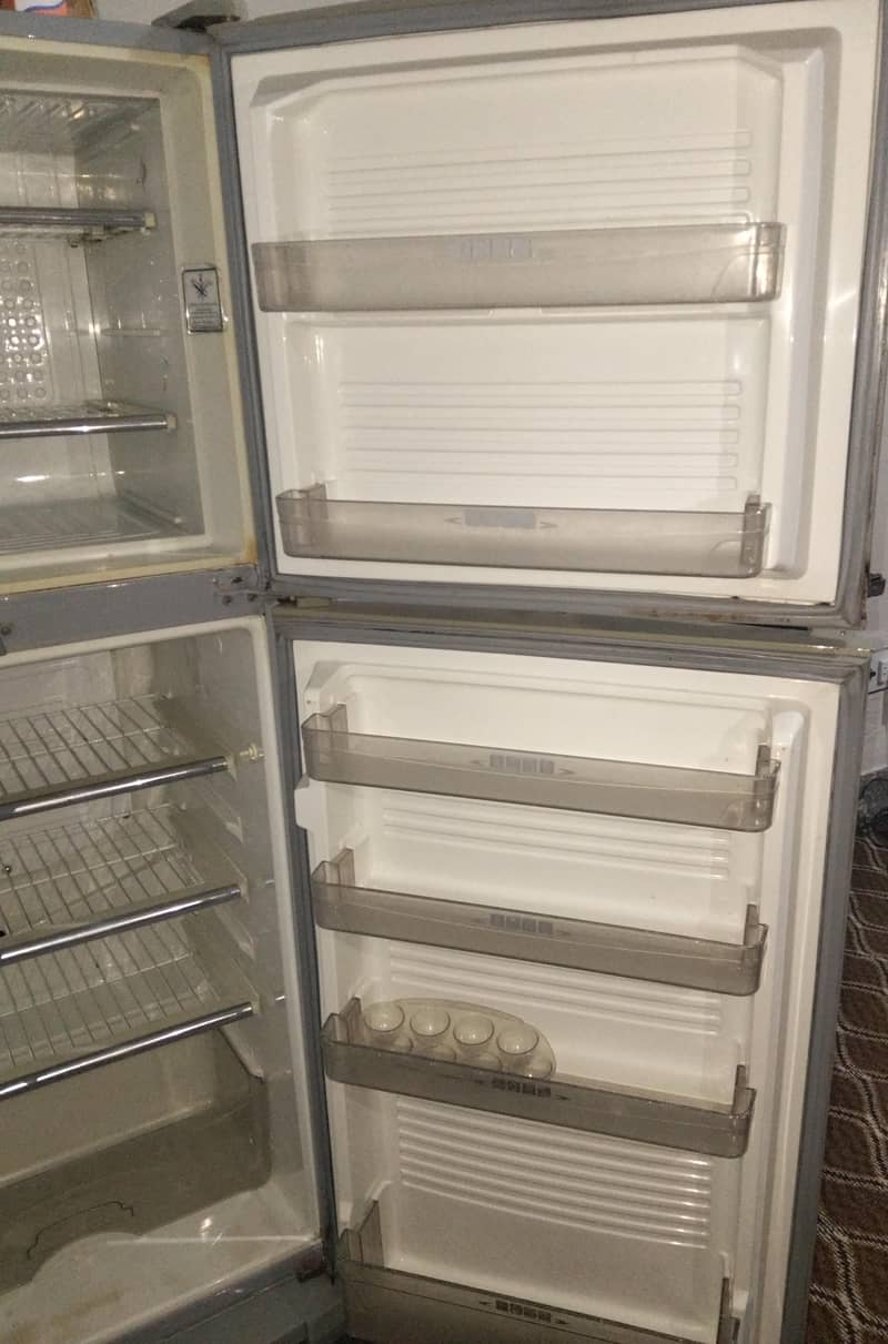 Dawlance refrigerator 3