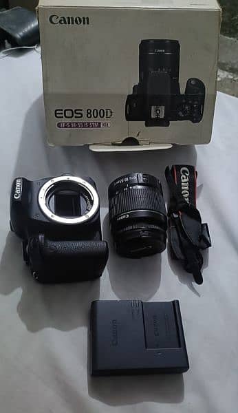 Canon 800d Camer