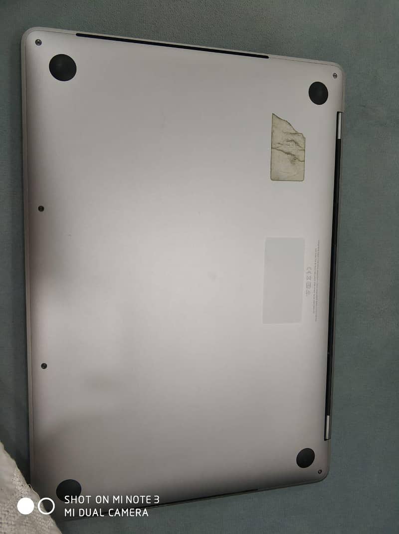 MACBOOK pro core i5 1