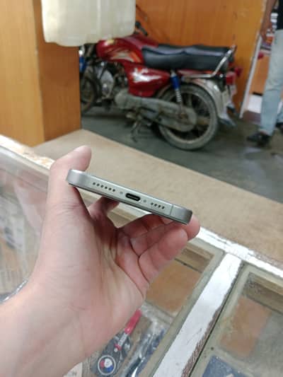 Apple iPhone 15 Pro Max