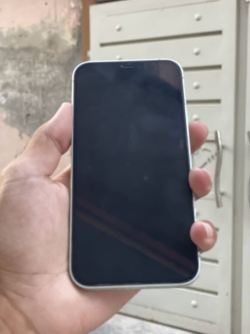 Apple iPhone 12 0