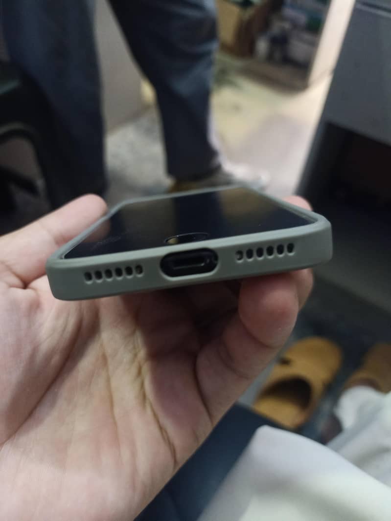 Apple iPhone 7 4