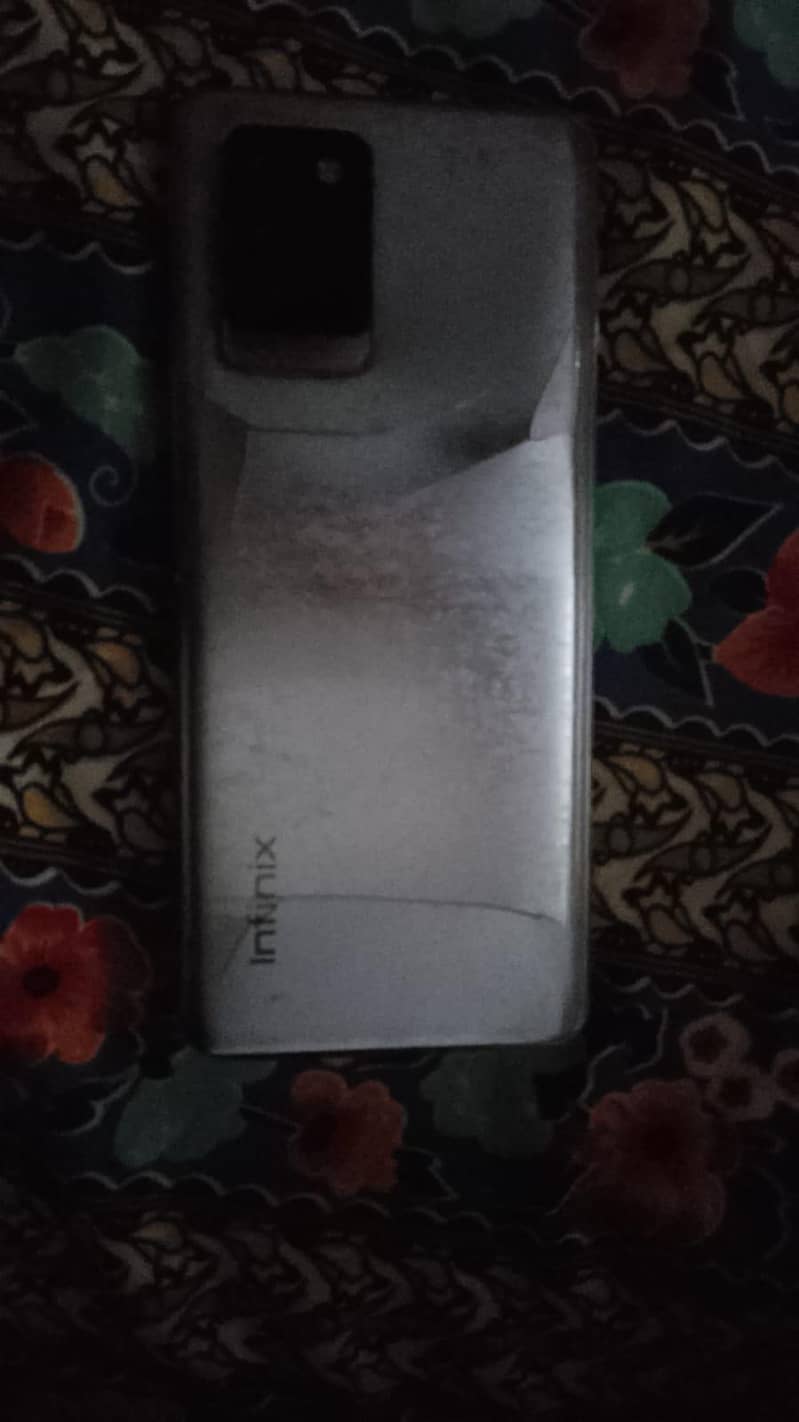 Infinix Note 10 Pro 0