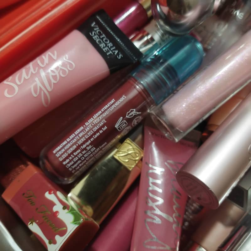 makeup products 1