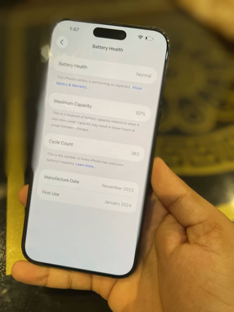 Apple iPhone 15 Pro Max 2