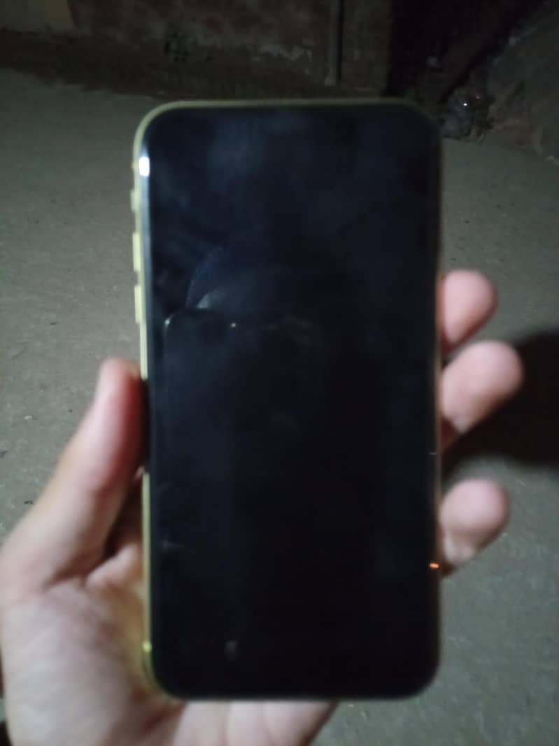 Apple iPhone 11 6