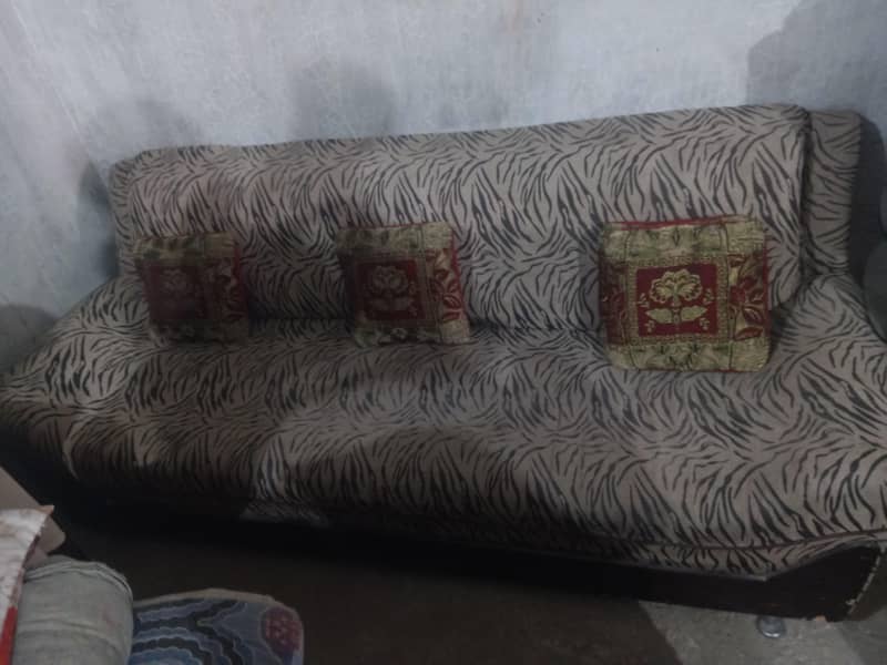 7 seater sofa 1