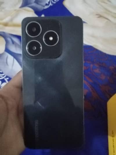 Realme C61