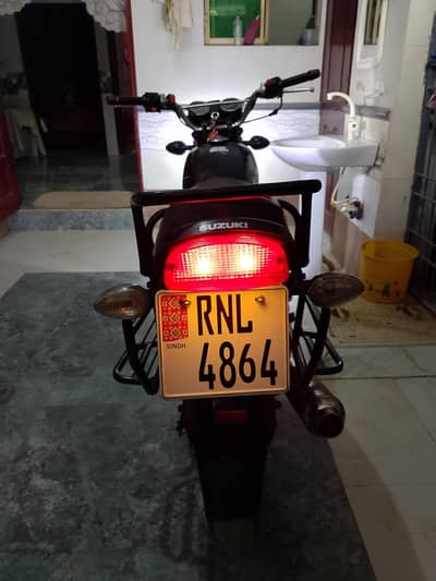 Suzuki gs150
