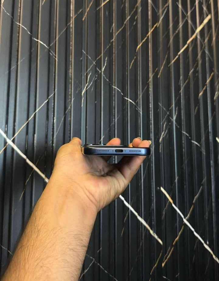 Apple iPhone 17 Pro Max 2