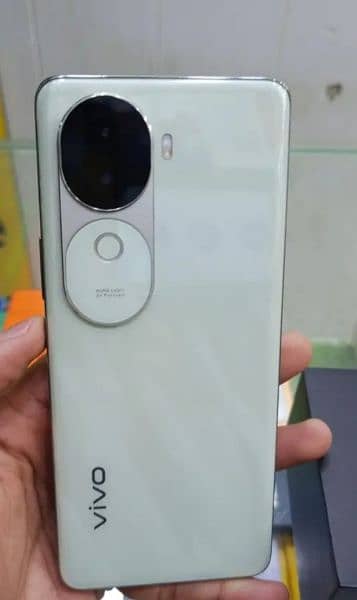 Vivo V40e 5G