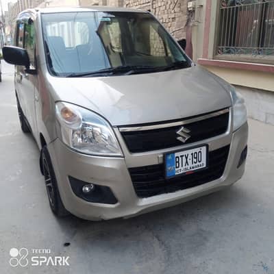Suzuki Wagon R 2015 totally original my WhatsApp contact