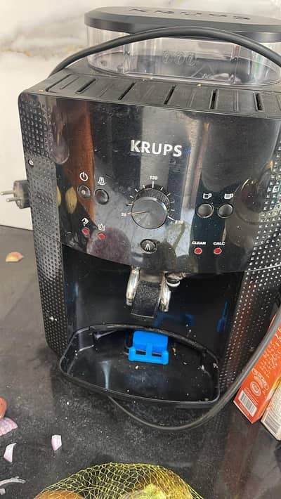 krups automatic espresso and frothing milk coffee machine new condi