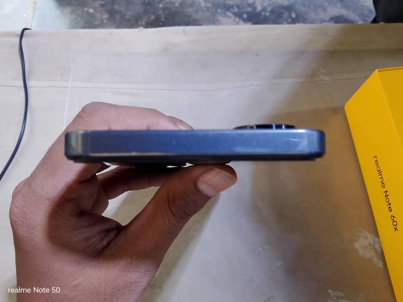 Realme Note 60x 3