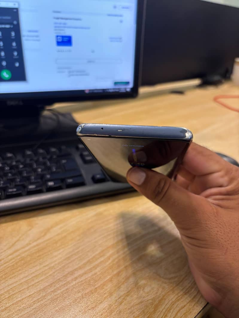 One Plus 8 5g 4