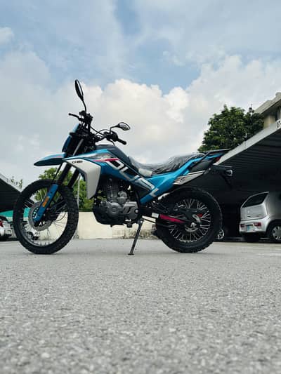 CFMOTO 230 DUAL