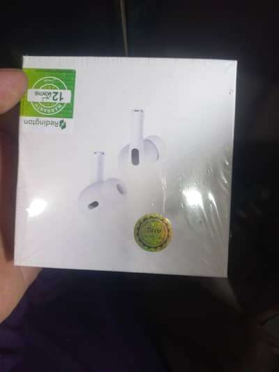 earphones