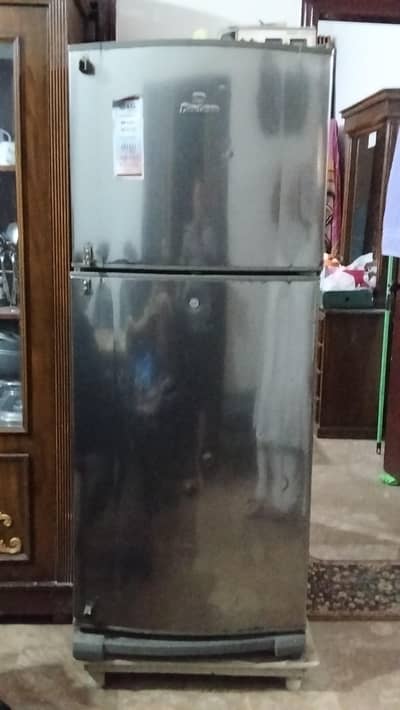 DAWLANCE REFRIGERATER