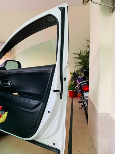 Honda Vezel 2016