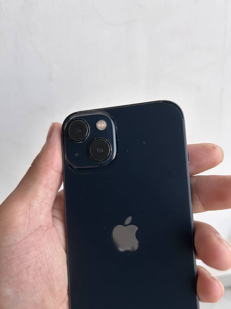 Apple iPhone 13 1