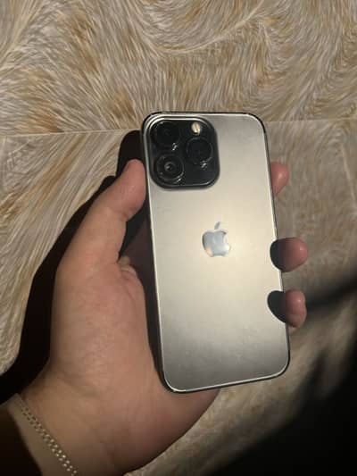 Apple iPhone 13 Pro