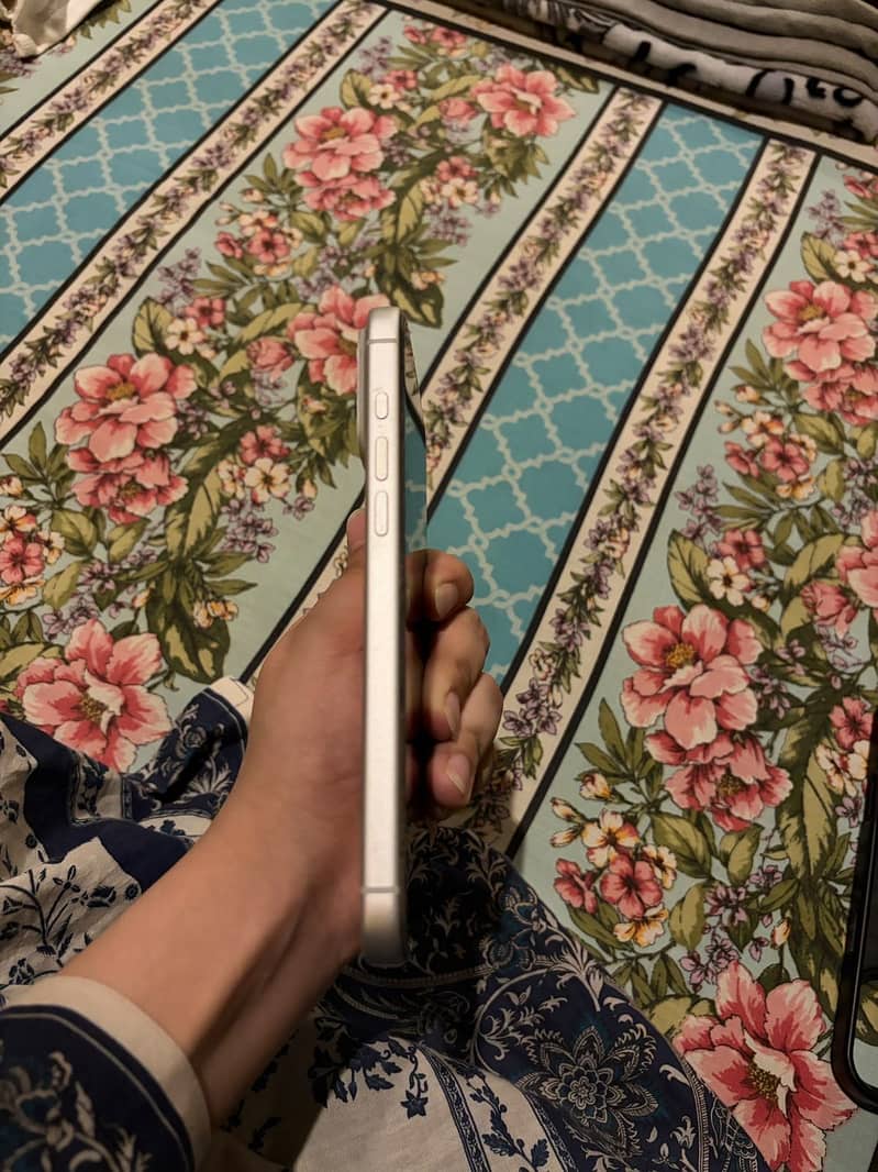Apple iPhone 17 Pro Max 1