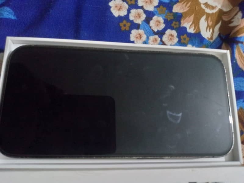Apple iPhone 14 Pro 0