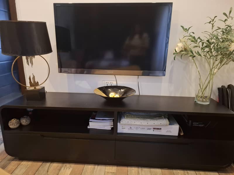 media unit 1